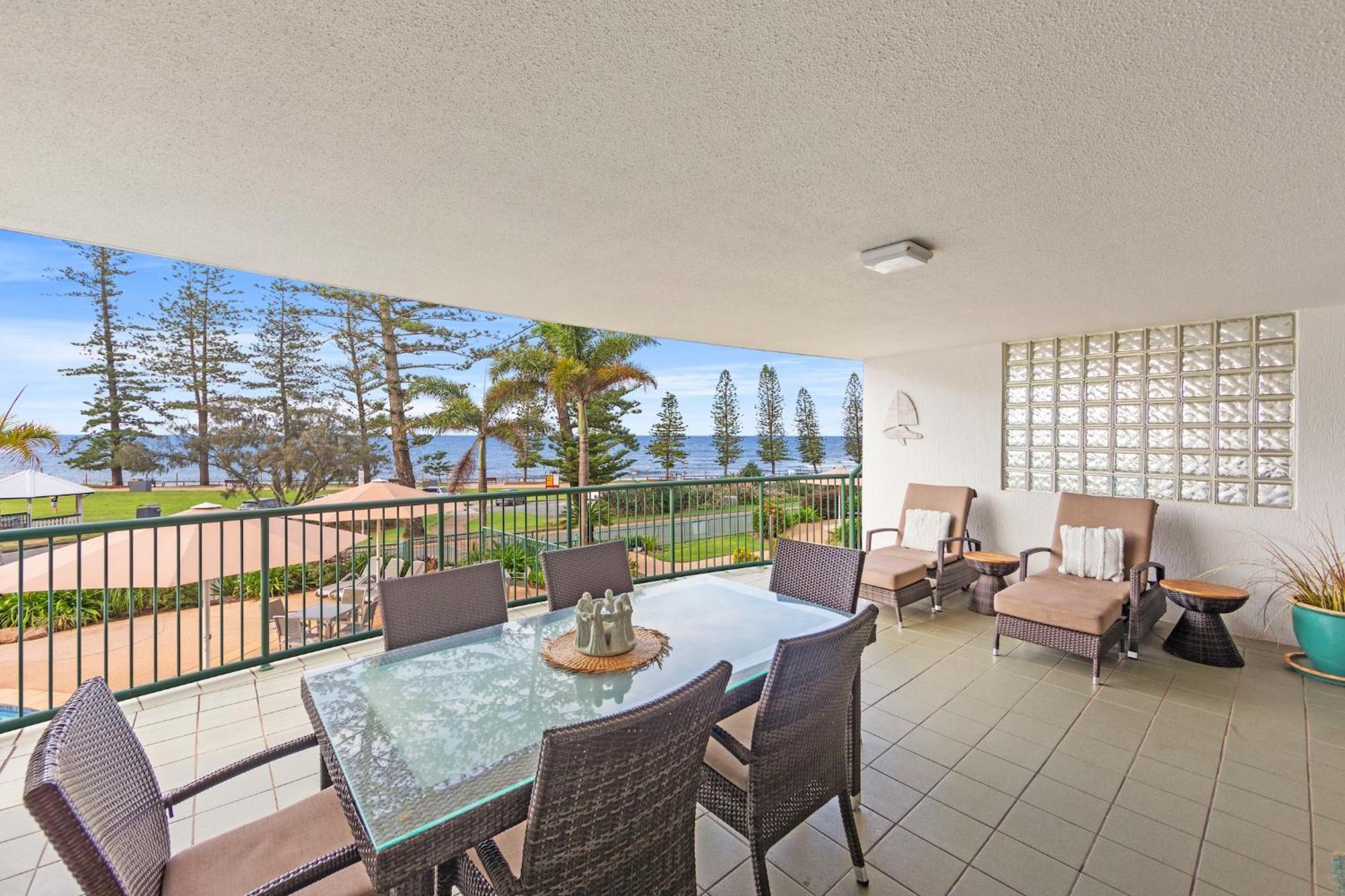 The Norfolks On Moffat Beach Caloundra Dış mekan fotoğraf